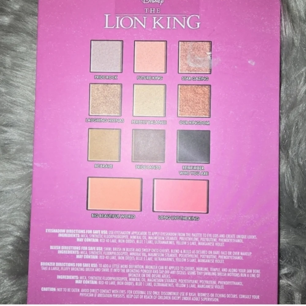 DISNEY Lion King Eyeshadow pallet Make up in royalty earthy colors NEW sealed